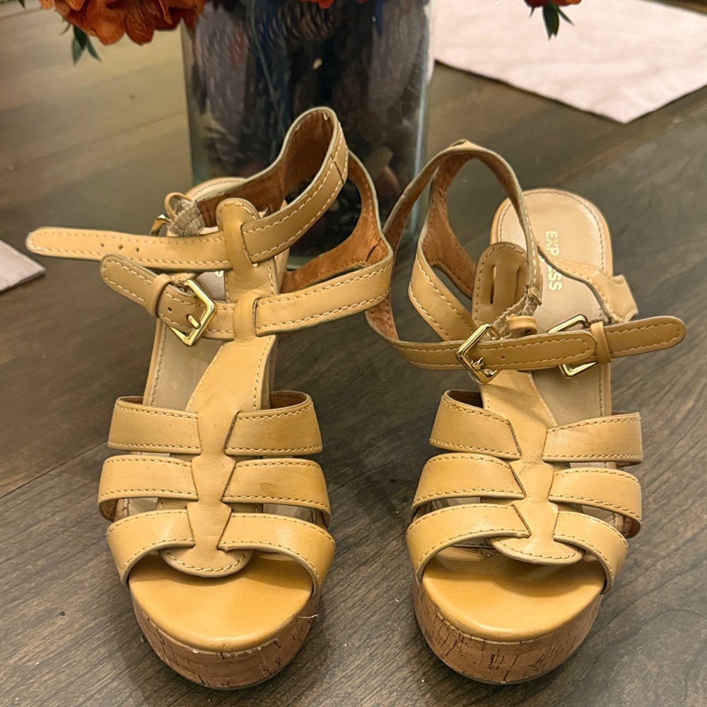 Express Tan Strappy Women's Wedge Sandals